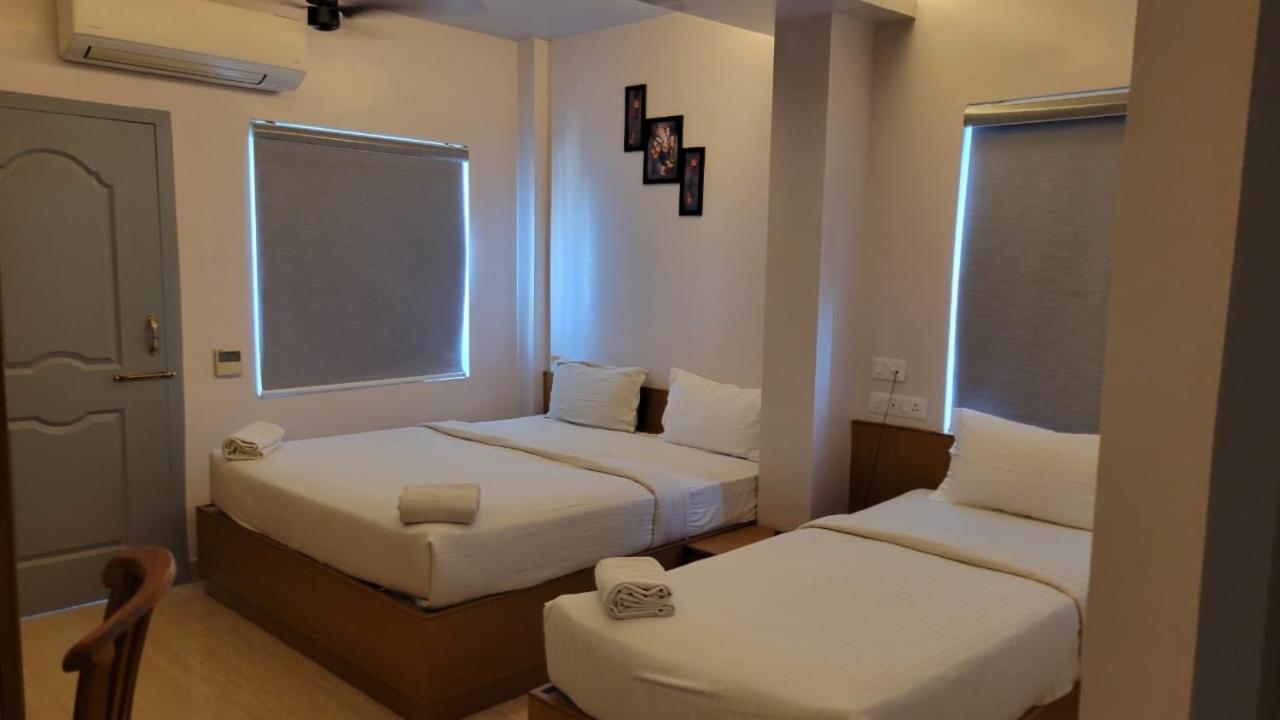 Moshis Nest Hotel Madurai Bagian luar foto